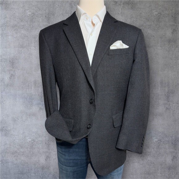 JOS A BANK Travel Men’s 42R Gray Wool Blazer Sport Coat Two‑Button Jacket - Picture 2 of 13